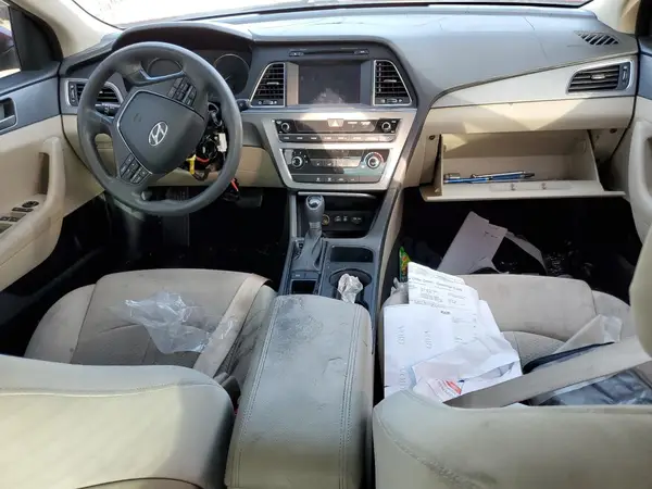 5NPE24AF9HH446267 2017 HYUNDAI SONATA - Image 8