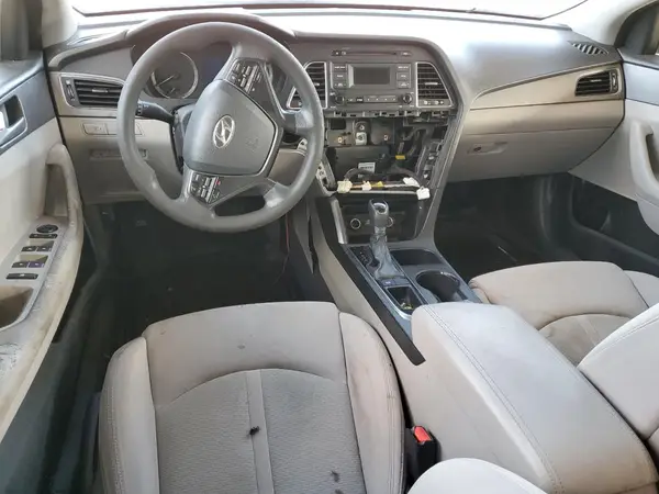 5NPE24AF9HH447502 2017 HYUNDAI SONATA - Image 8