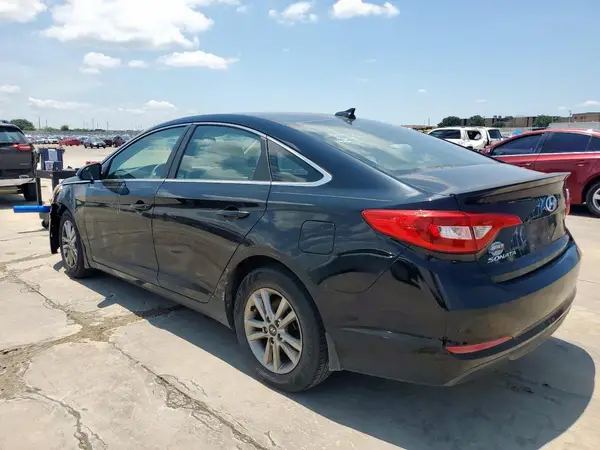 5NPE24AF9HH451582 2017 HYUNDAI SONATA - Image 2