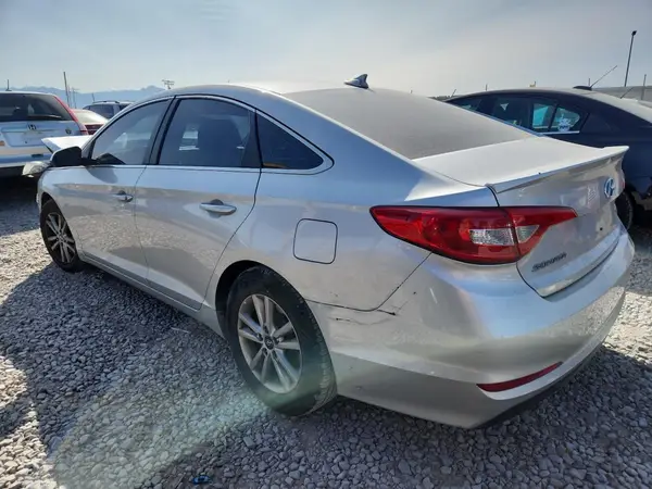 5NPE24AF9HH466180 2017 HYUNDAI SONATA - Image 2