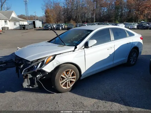 5NPE24AF9HH466387 2017 HYUNDAI SONATA - Image 2