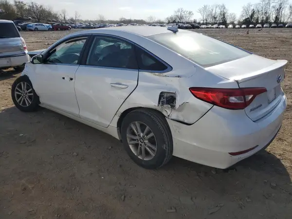 5NPE24AF9HH470861 2017 HYUNDAI SONATA - Image 2