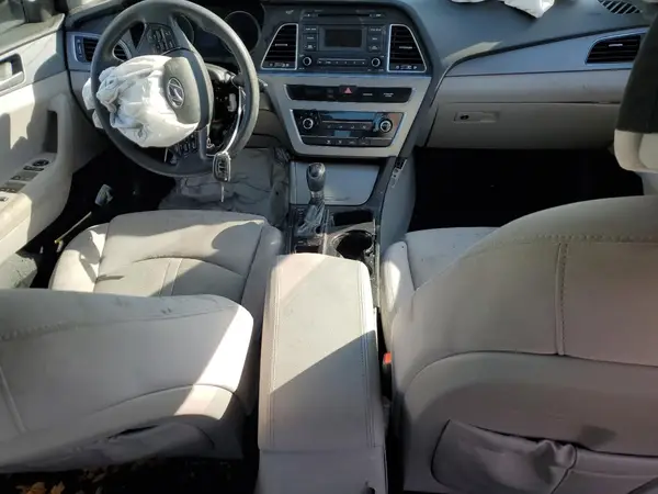 5NPE24AF9HH470861 2017 HYUNDAI SONATA - Image 8