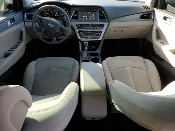5NPE24AF9HH475915 2017 HYUNDAI SONATA - Image 8