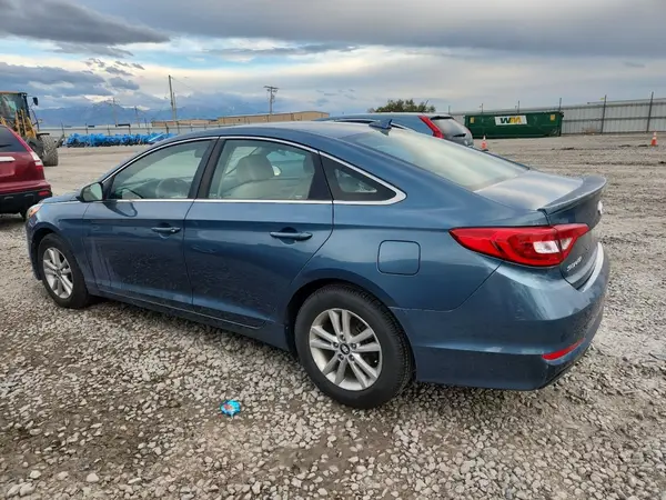 5NPE24AF9HH480029 2017 HYUNDAI SONATA - Image 2