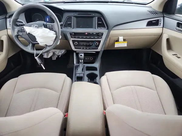 5NPE24AF9HH480029 2017 HYUNDAI SONATA - Image 8