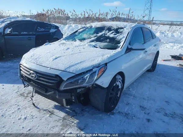 5NPE24AF9HH482802 2017 HYUNDAI SONATA - Image 2