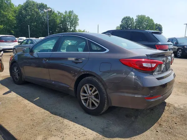 5NPE24AF9HH483495 2017 HYUNDAI SONATA - Image 2
