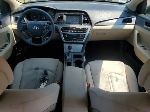 5NPE24AF9HH483495 2017 HYUNDAI SONATA - Image 8