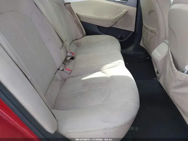5NPE24AF9HH483738 2017 HYUNDAI SONATA - Image 8
