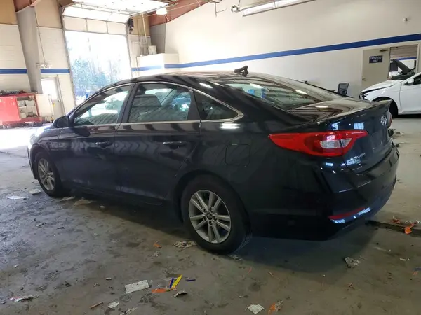 5NPE24AF9HH489250 2017 HYUNDAI SONATA - Image 2