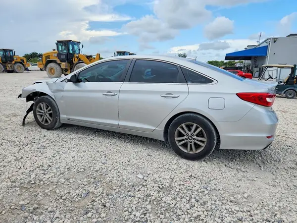 5NPE24AF9HH491273 2017 HYUNDAI SONATA - Image 2