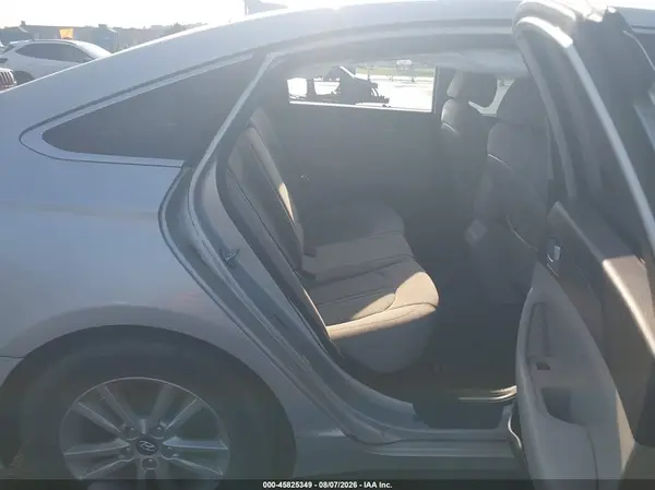5NPE24AF9HH493251 2017 HYUNDAI SONATA - Image 8