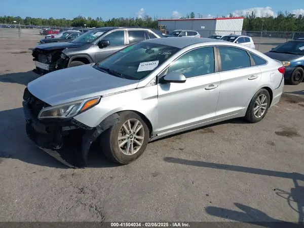5NPE24AF9HH493850 2017 HYUNDAI SONATA - Image 2