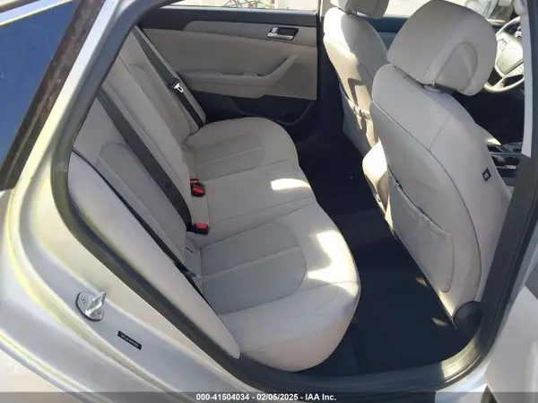 5NPE24AF9HH493850 2017 HYUNDAI SONATA - Image 8
