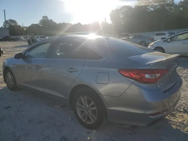 5NPE24AF9HH495209 2017 HYUNDAI SONATA - Image 2