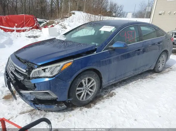 5NPE24AF9HH500442 2017 HYUNDAI SONATA - Image 2