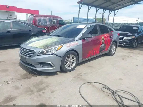 5NPE24AF9HH502319 2017 HYUNDAI SONATA - Image 2