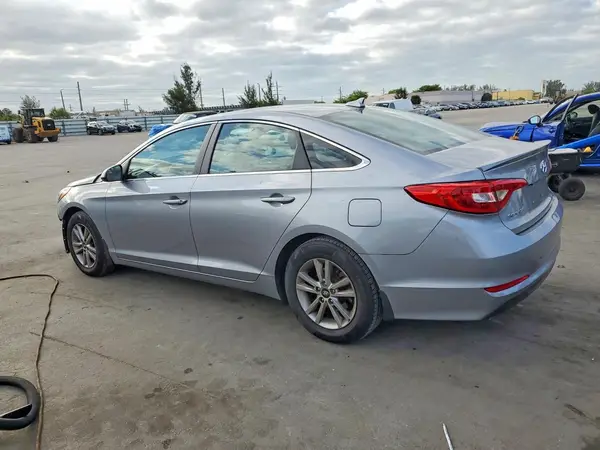5NPE24AF9HH502479 2017 HYUNDAI SONATA - Image 2