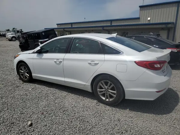 5NPE24AF9HH505513 2017 HYUNDAI SONATA - Image 2