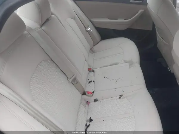 5NPE24AF9HH510209 2017 HYUNDAI SONATA - Image 8