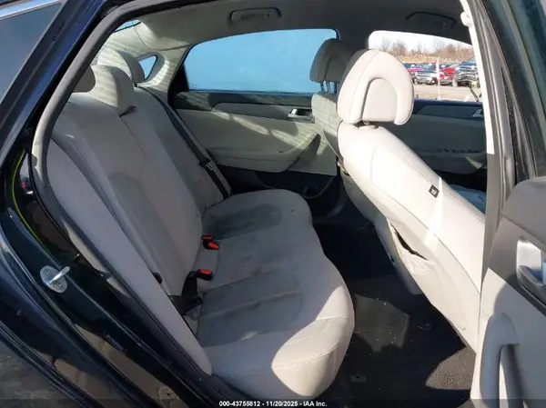5NPE24AF9HH510632 2017 HYUNDAI SONATA - Image 8