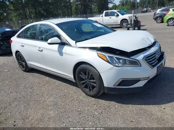 5NPE24AF9HH515295 2017 HYUNDAI SONATA - Image 1