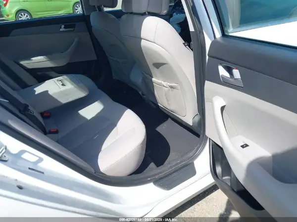 5NPE24AF9HH515295 2017 HYUNDAI SONATA - Image 8