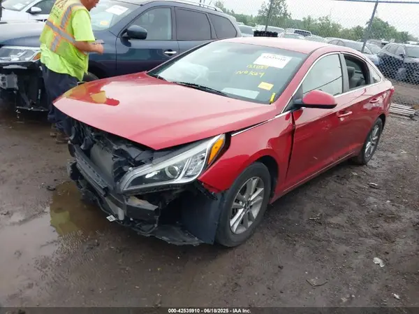 5NPE24AF9HH516317 2017 HYUNDAI SONATA - Image 2
