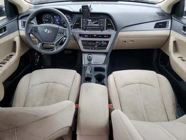 5NPE24AF9HH517628 2017 HYUNDAI SONATA - Image 8