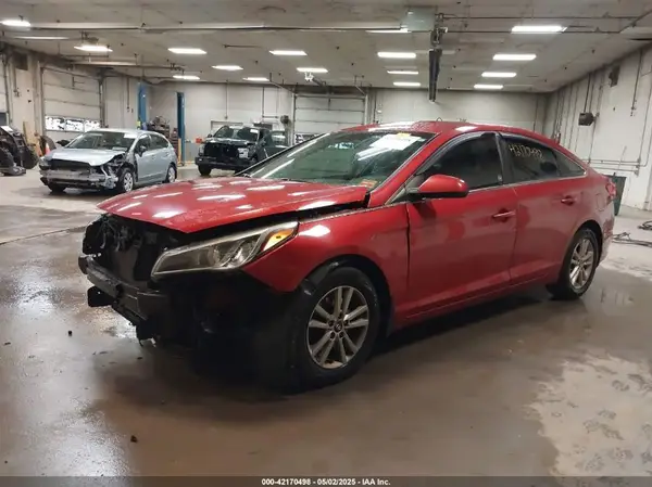 5NPE24AF9HH517838 2017 HYUNDAI SONATA - Image 2