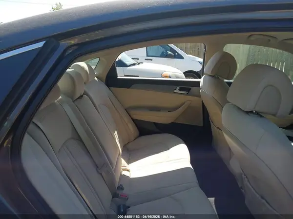 5NPE24AF9HH519587 2017 HYUNDAI SONATA - Image 8