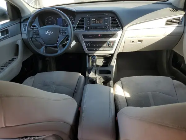 5NPE24AF9HH521971 2017 HYUNDAI SONATA - Image 8