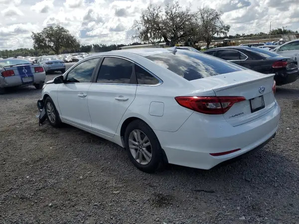 5NPE24AF9HH524501 2017 HYUNDAI SONATA - Image 2