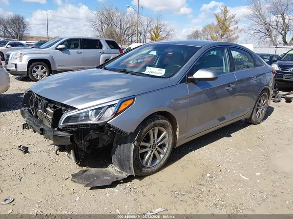 5NPE24AF9HH524627 2017 HYUNDAI SONATA - Image 2
