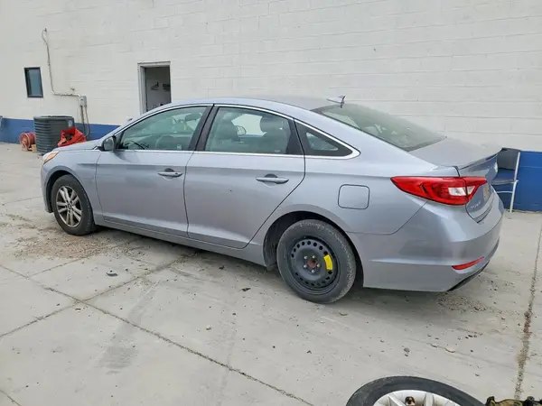 5NPE24AF9HH529942 2017 HYUNDAI SONATA - Image 2