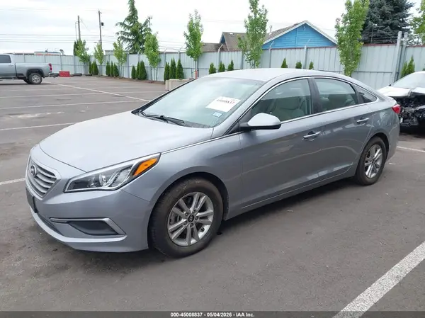5NPE24AF9HH530959 2017 HYUNDAI SONATA - Image 2
