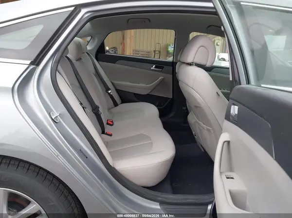 5NPE24AF9HH530959 2017 HYUNDAI SONATA - Image 8