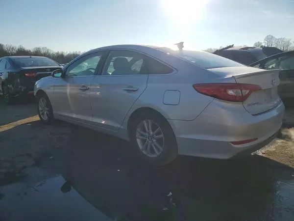 5NPE24AF9HH531786 2017 HYUNDAI SONATA - Image 2