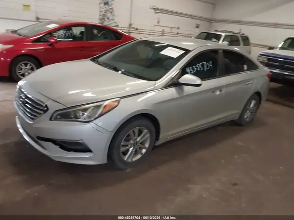 5NPE24AF9HH533649 2017 HYUNDAI SONATA - Image 2