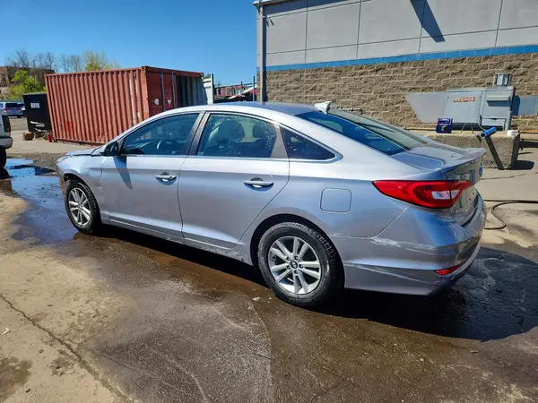 5NPE24AF9HH535160 2017 HYUNDAI SONATA - Image 2