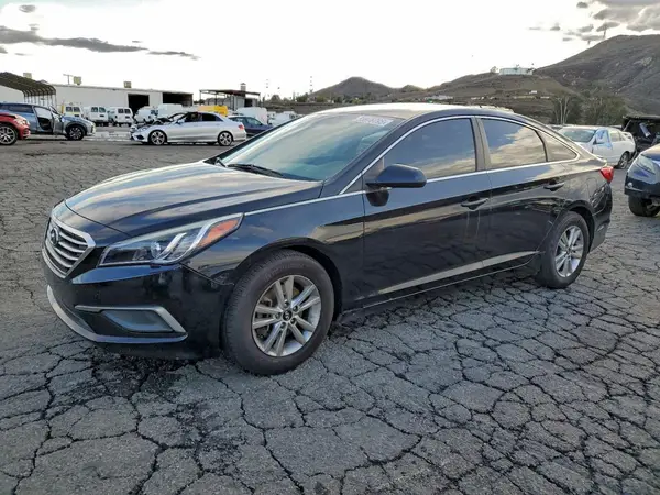 5NPE24AF9HH538687 2017 HYUNDAI SONATA - Image 1