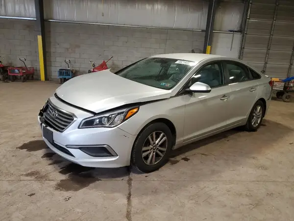 5NPE24AF9HH538799 2017 HYUNDAI SONATA - Image 1