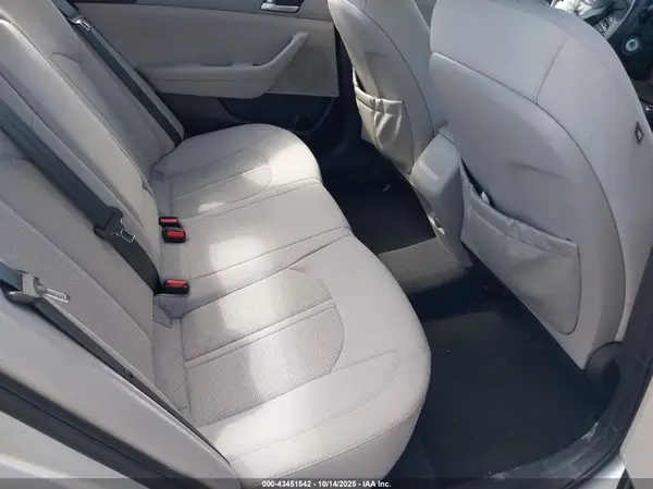 5NPE24AF9HH542660 2017 HYUNDAI SONATA - Image 8