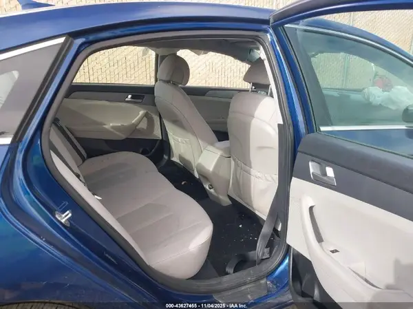 5NPE24AF9HH542979 2017 HYUNDAI SONATA - Image 8