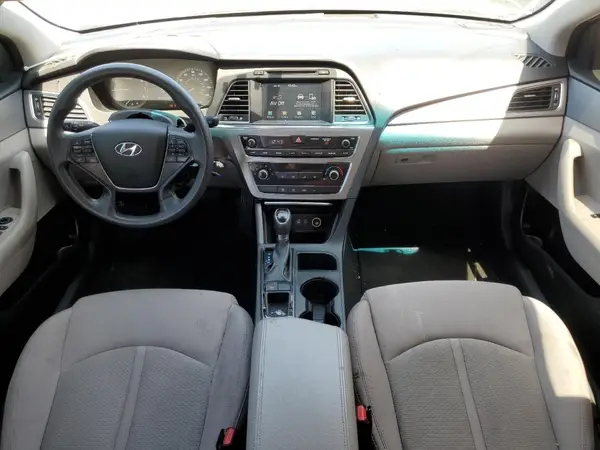 5NPE24AF9HH543422 2017 HYUNDAI SONATA - Image 8