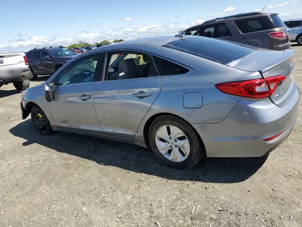 5NPE24AF9HH544263 2017 HYUNDAI SONATA - Image 2