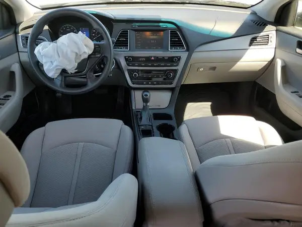 5NPE24AF9HH544263 2017 HYUNDAI SONATA - Image 8