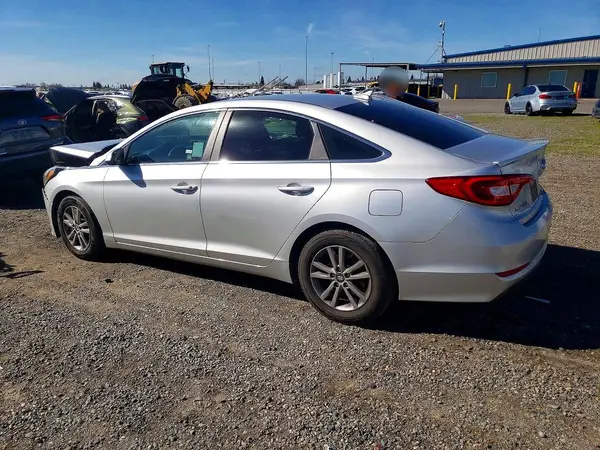 5NPE24AF9HH546448 2017 HYUNDAI SONATA - Image 2