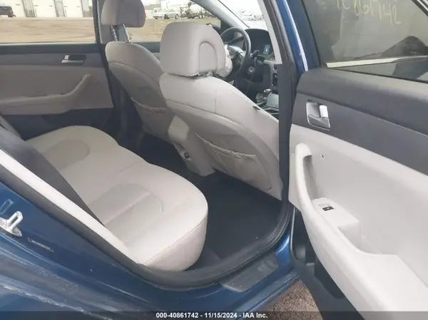 5NPE24AF9HH551603 2017 HYUNDAI SONATA - Image 8